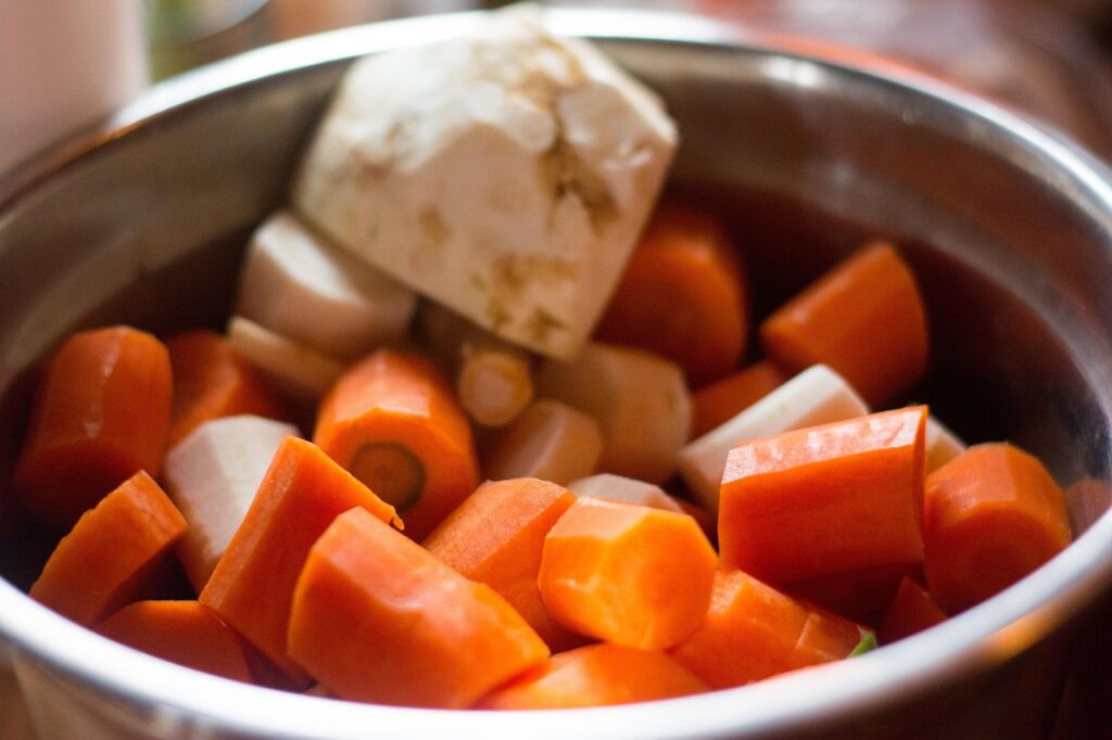 chicken broth, vegetables, carrot, celery, a vegetable, food, chopped carrot, meal, dish, cooking, kitchen, lunch, eat, taste, dinnerware, tasty, chicken broth, chicken broth, chicken broth, chicken broth, chicken broth, carrot