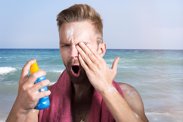 suncream, cream, creme, sun, sunblock, beach, funny, protection, lotion, summer, skin, holiday, vacation, skincare, sunscreen, sunlight, travel, tourism, nature, humor, spray, tourist, man